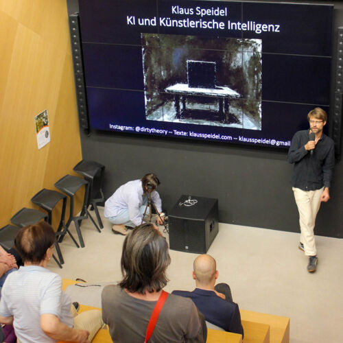 Copyright Florian Lackner